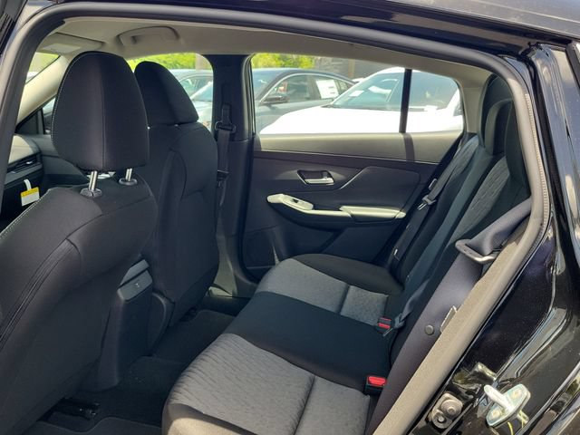 New 2026 Nissan Sentra SV w/ Floor Mat Package FWD image 9