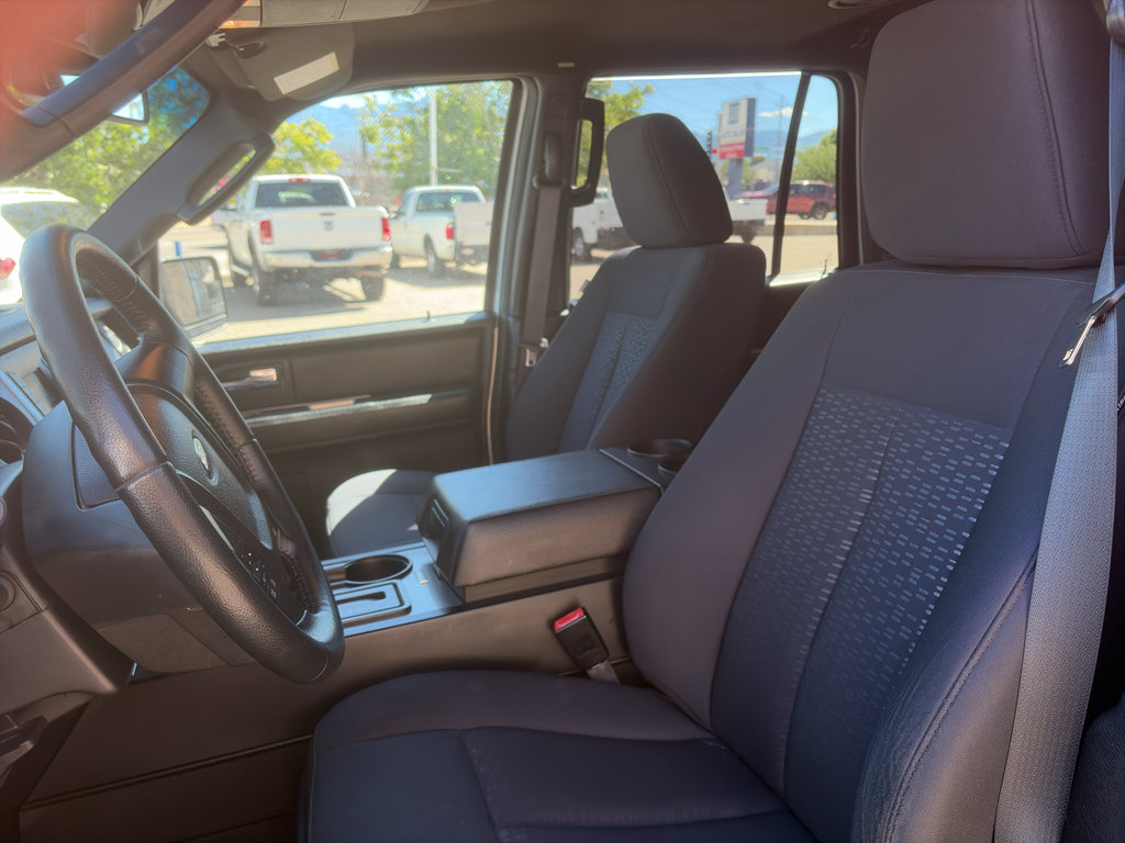 Used 2017 Ford Expedition EL XL w/ Equipment Group 101A AWD/4WD image 19