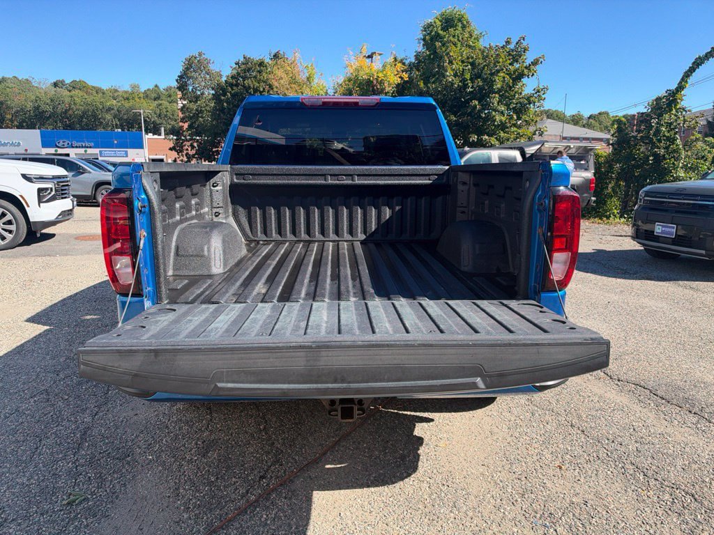 Used 2024 GMC Sierra 1500 Elevation AWD/4WD image 6