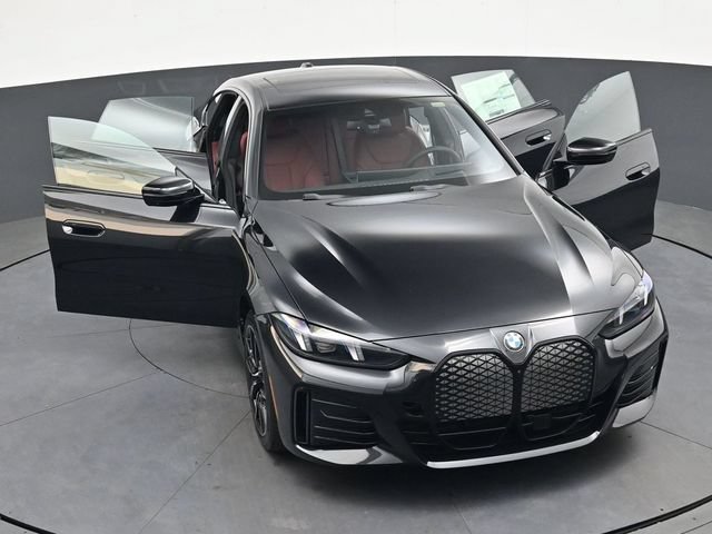 New 2026 BMW i4 eDrive40 w/ M Sport Package RWD image 41