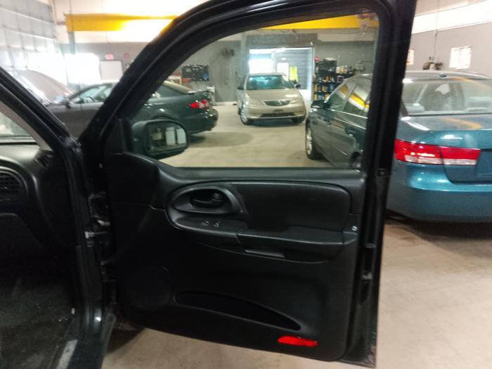 Used 2008 Chevrolet TrailBlazer LT w/ Sun And Sound Package AWD/4WD image 31