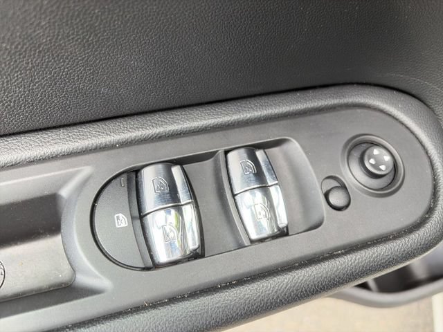 Used 2017 MINI Cooper Countryman ALL4 AWD/4WD image 13