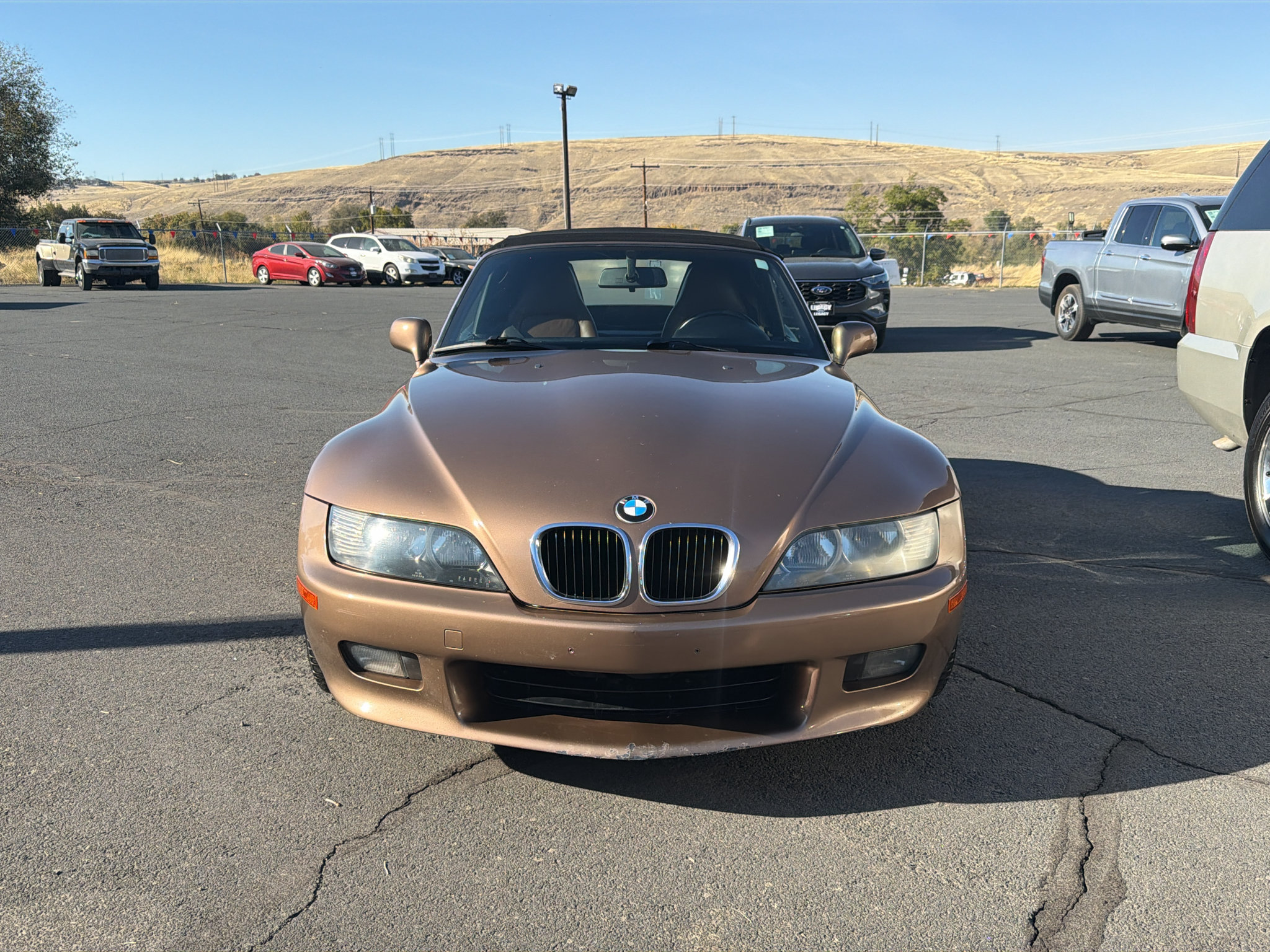 Used 2002 BMW Z3 2.5i RWD image 2