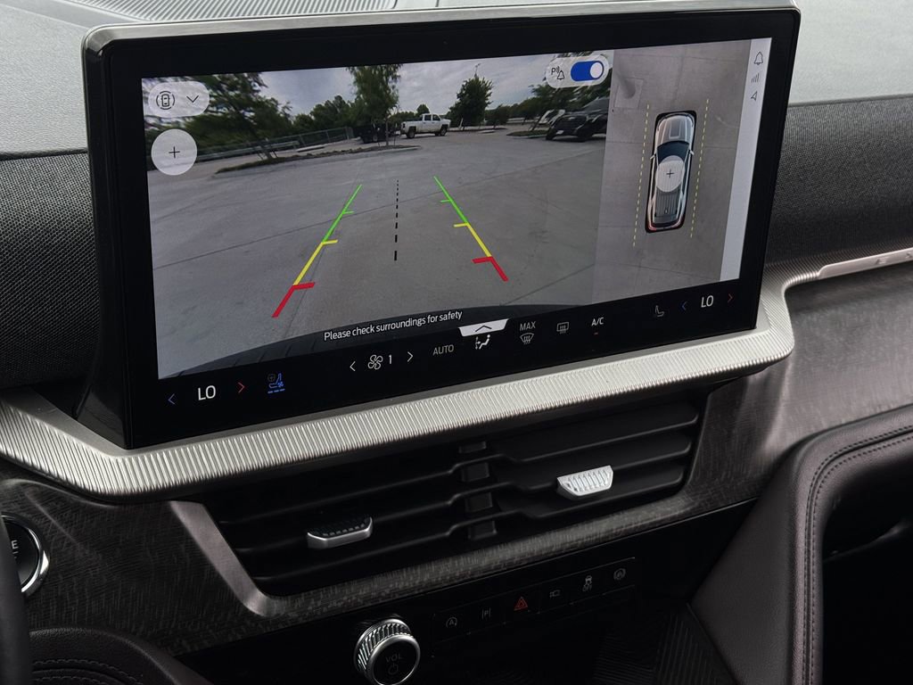 Used 2025 Ford Explorer Platinum w/ LUX Leather Package image 19