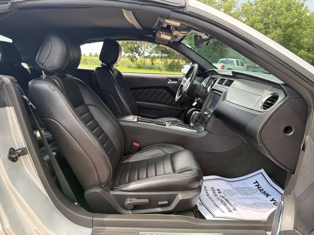 Used 2014 Ford Mustang Premium w/ Comfort Package RWD image 41