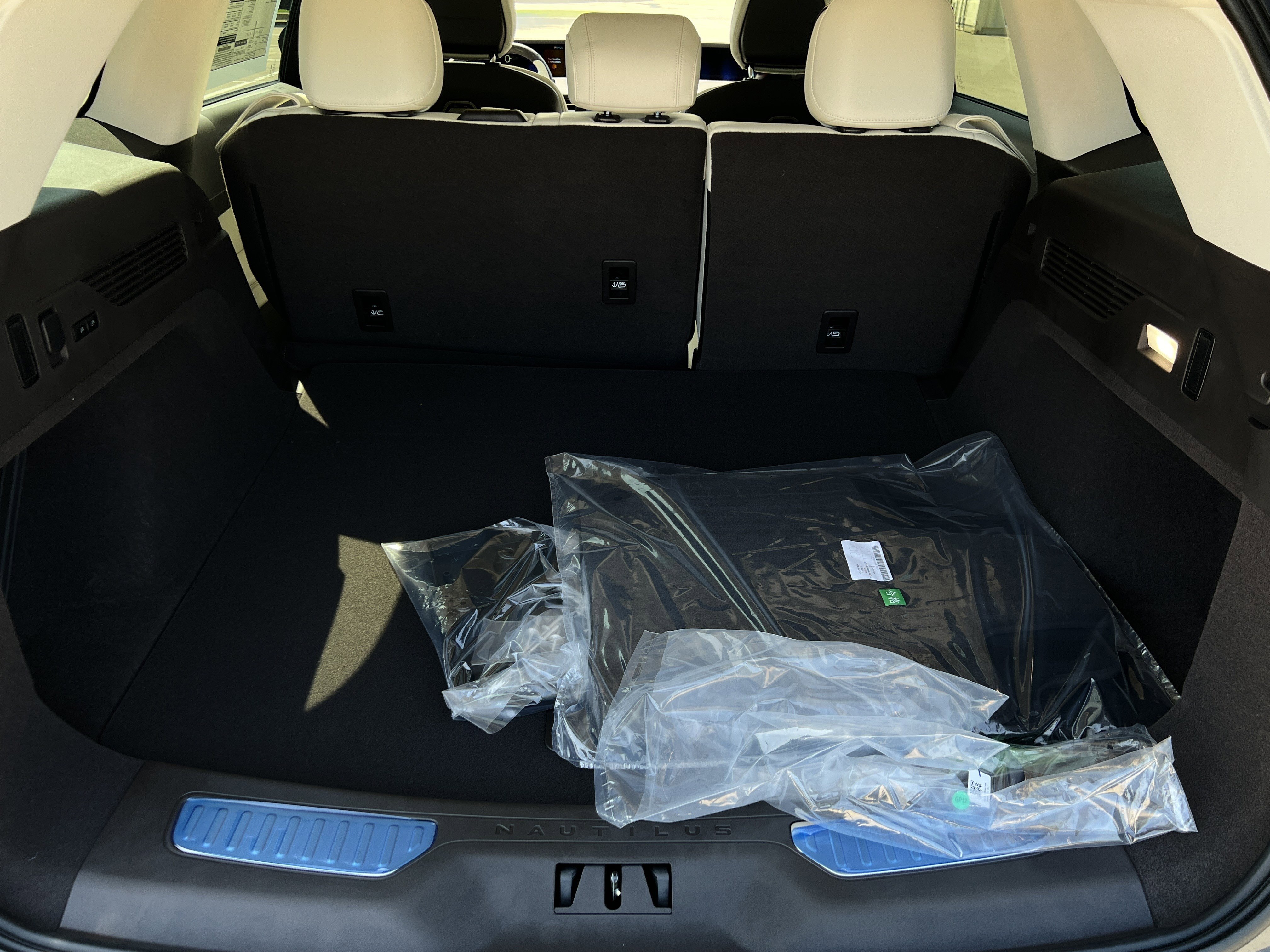 New 2025 Lincoln Nautilus Black Label image 31