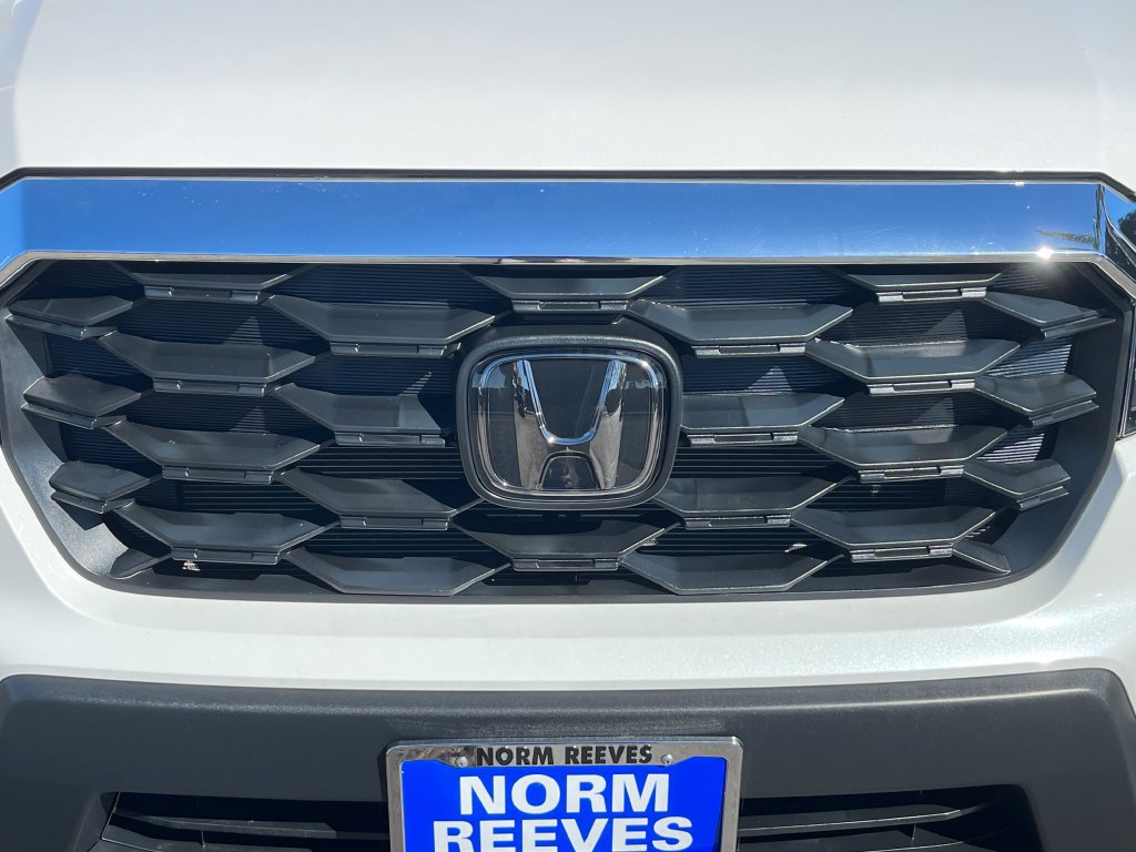 Used 2025 Honda Passport EX-L image 34