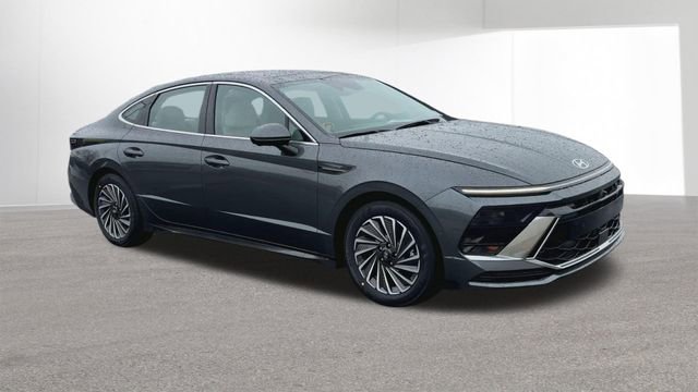 New 2026 Hyundai Sonata Limited FWD image 2