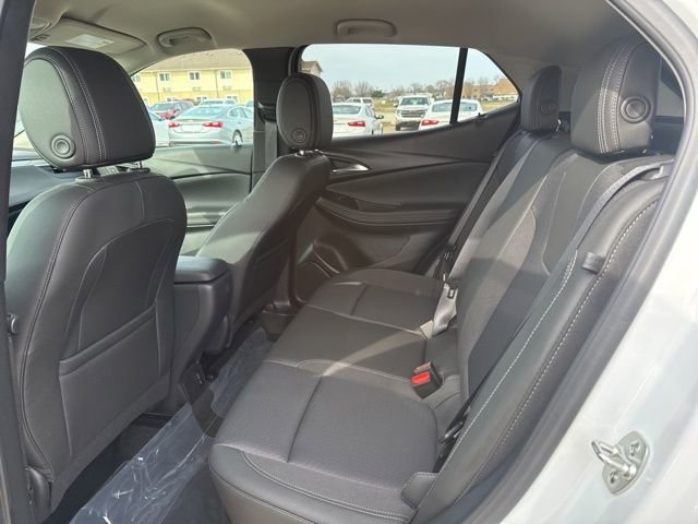 Used 2024 Buick Encore GX Preferred image 34