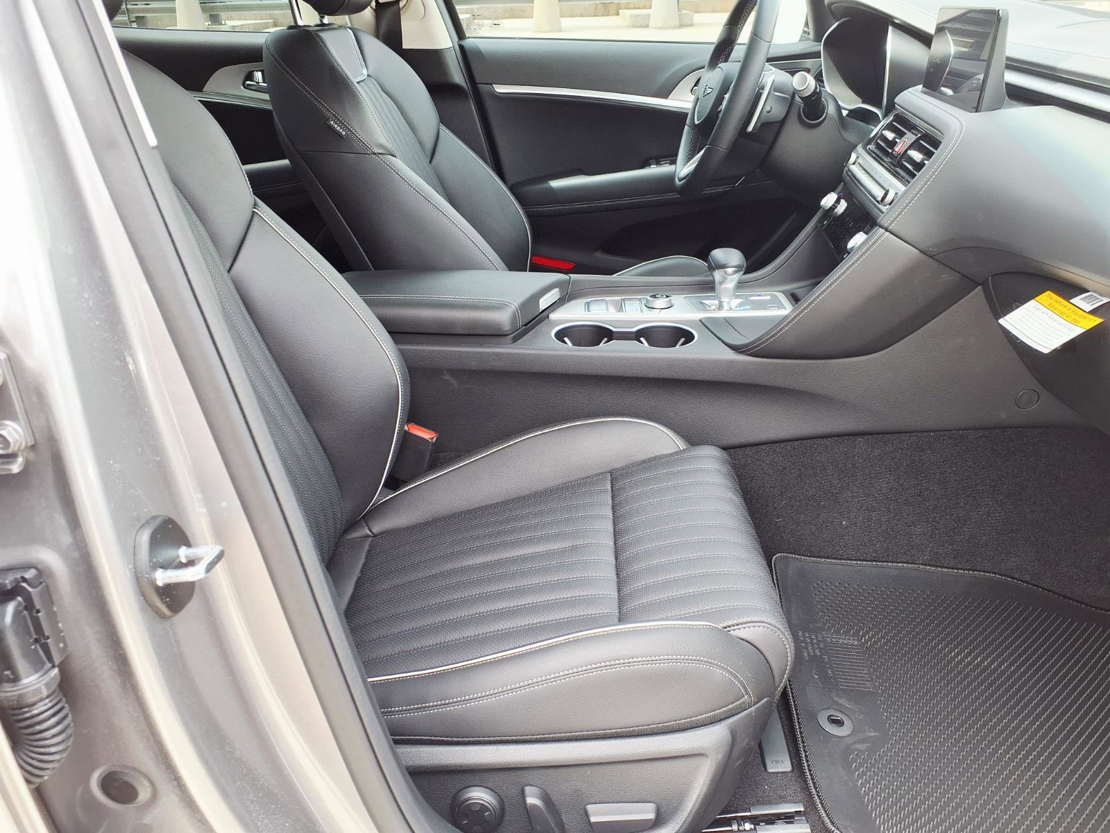 Certified 2026 Genesis G70 2.5T Prestige image 11