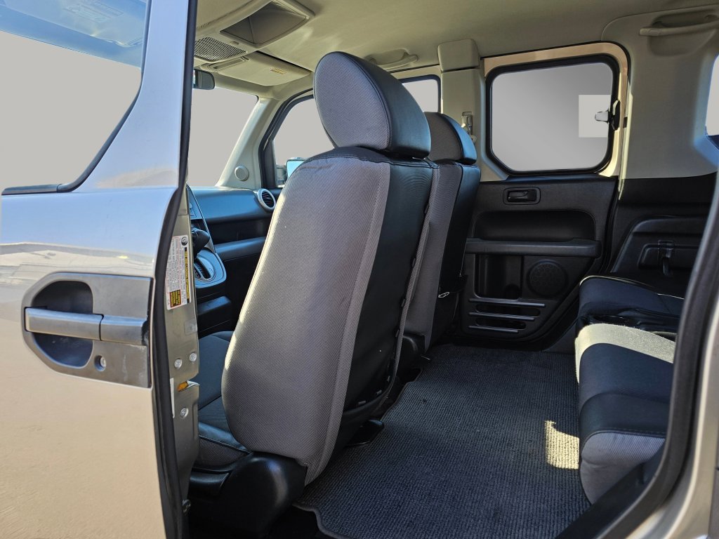 Used 2004 Honda Element EX image 19