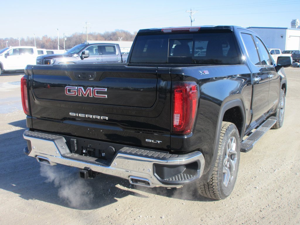 New 2026 GMC Sierra 1500 SLT w/ SLT Premium Plus Package image 5