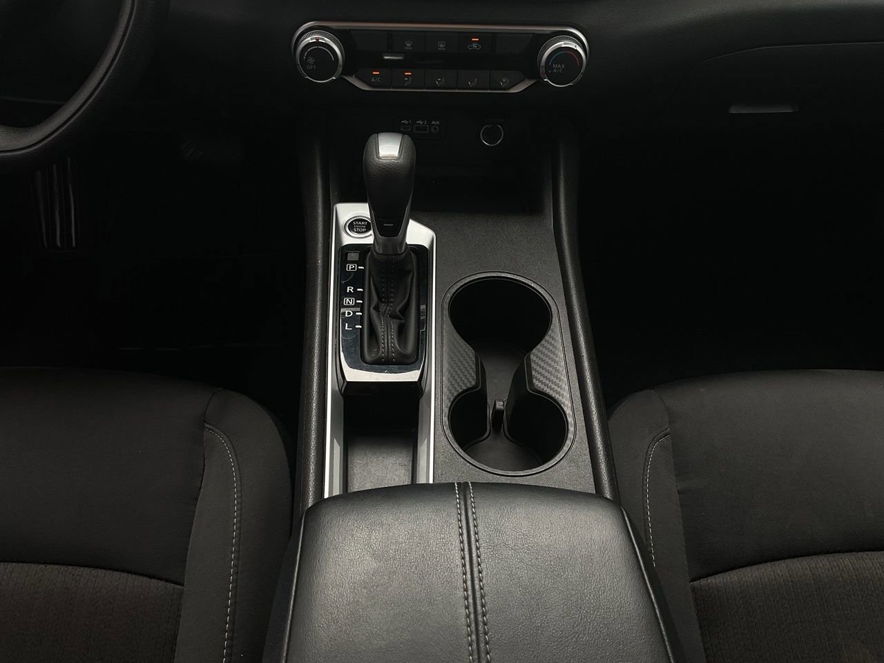 Used 2025 Nissan Altima 2.5 SV FWD image 14