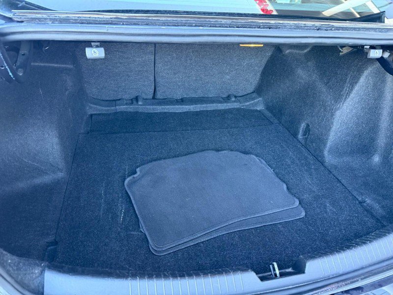 Used 2023 Chevrolet Malibu LT image 13