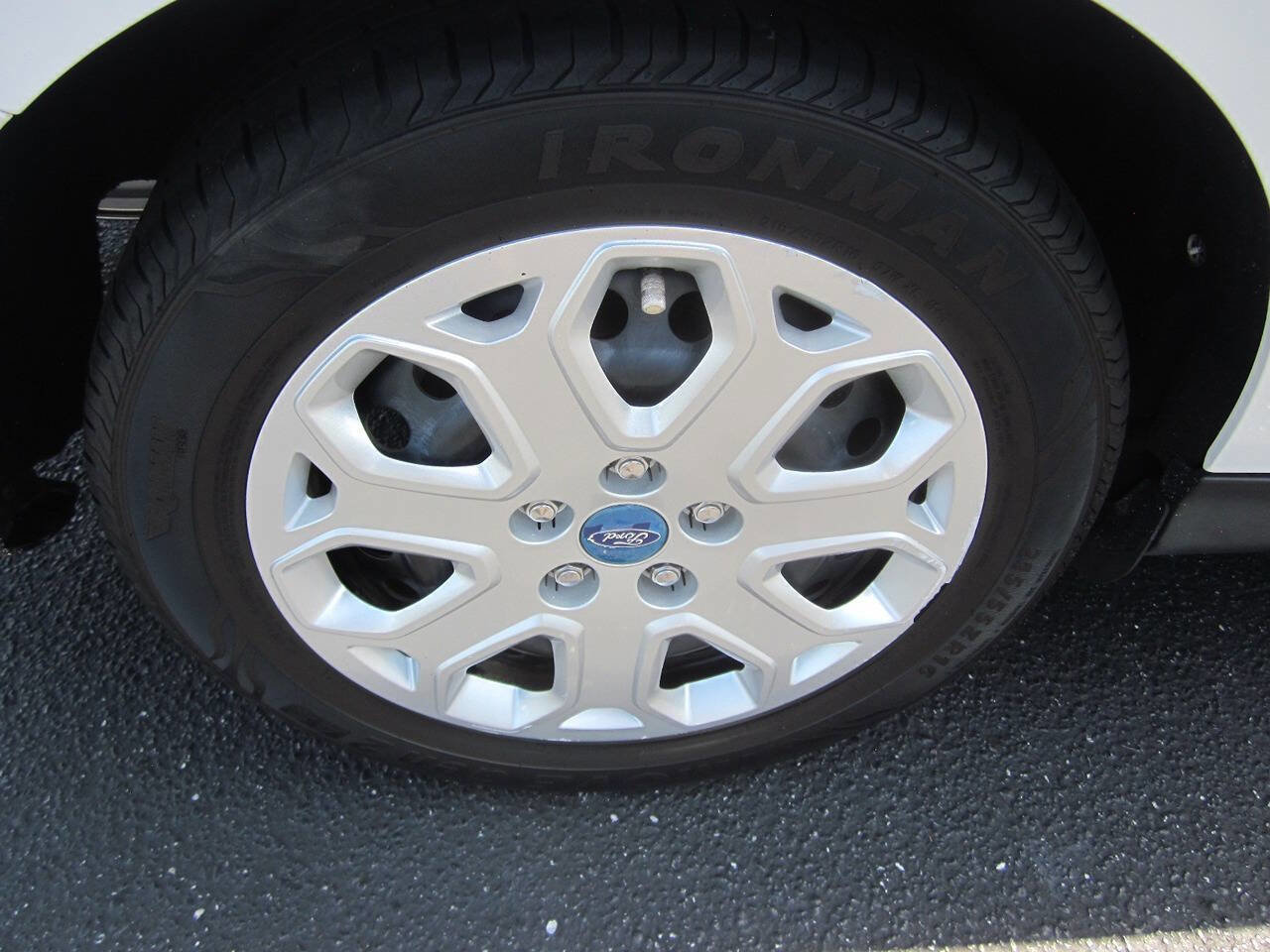 Used 2012 Ford Focus SE FWD image 16