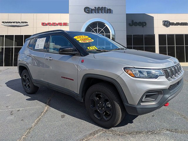 Used 2023 Jeep Compass Trailhawk