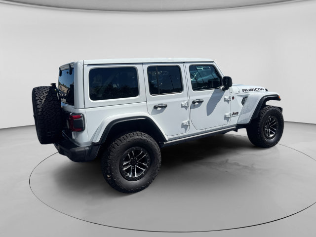 Used 2025 Jeep Wrangler Unlimited Rubicon AWD/4WD image 5