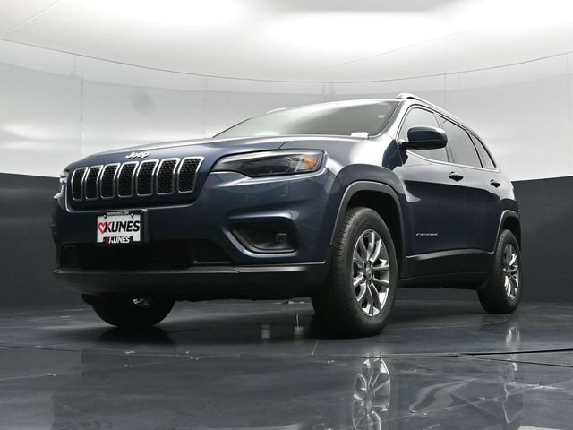 Used 2020 Jeep Cherokee Latitude Plus w/ Cold Weather Group AWD/4WD image 57