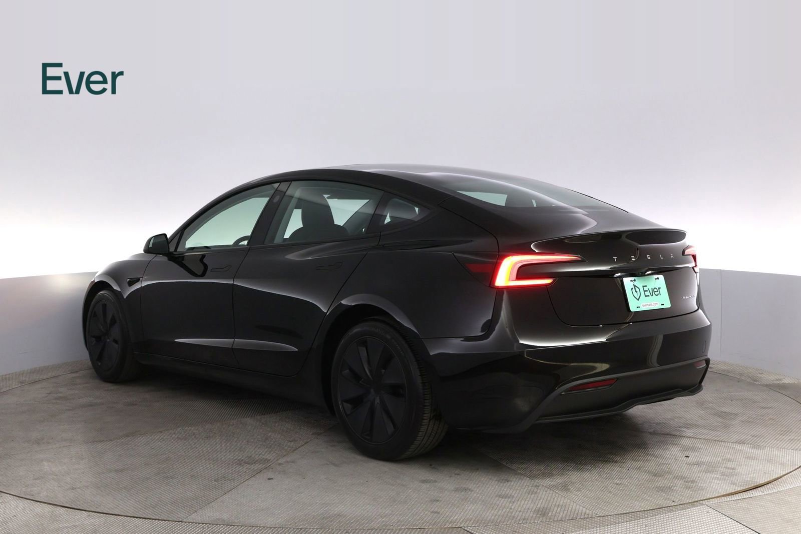 Used 2025 Tesla Model 3 Long Range AWD/4WD image 17