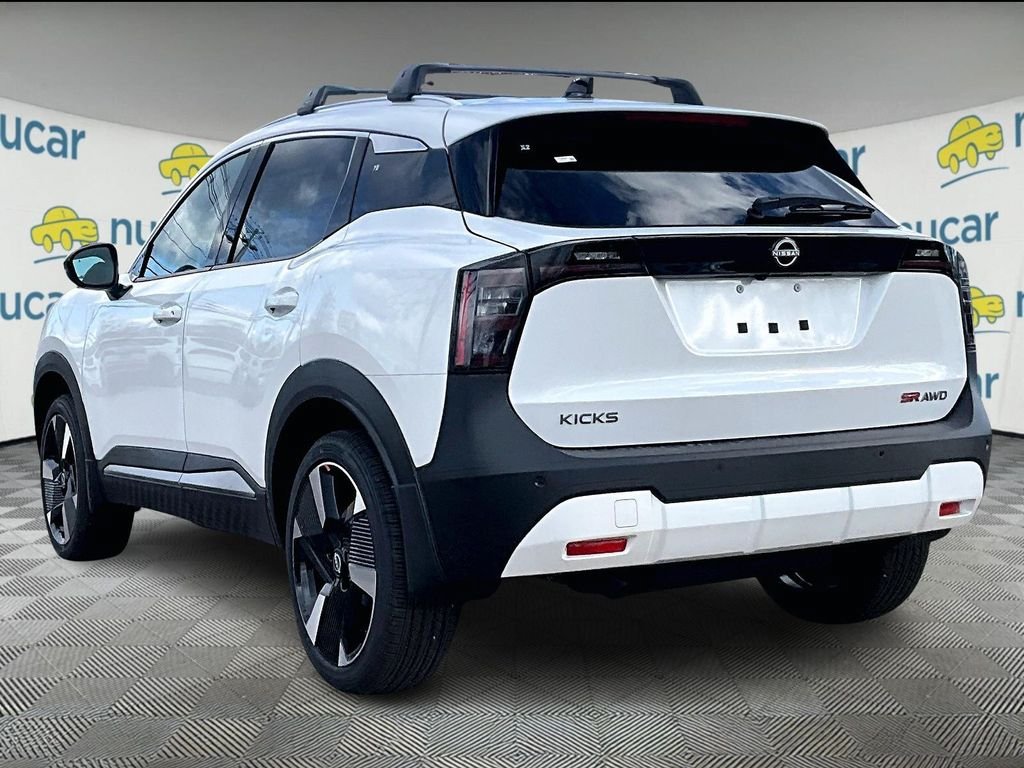 New 2026 Nissan Kicks SR w/ Cold Weather Package AWD/4WD image 5