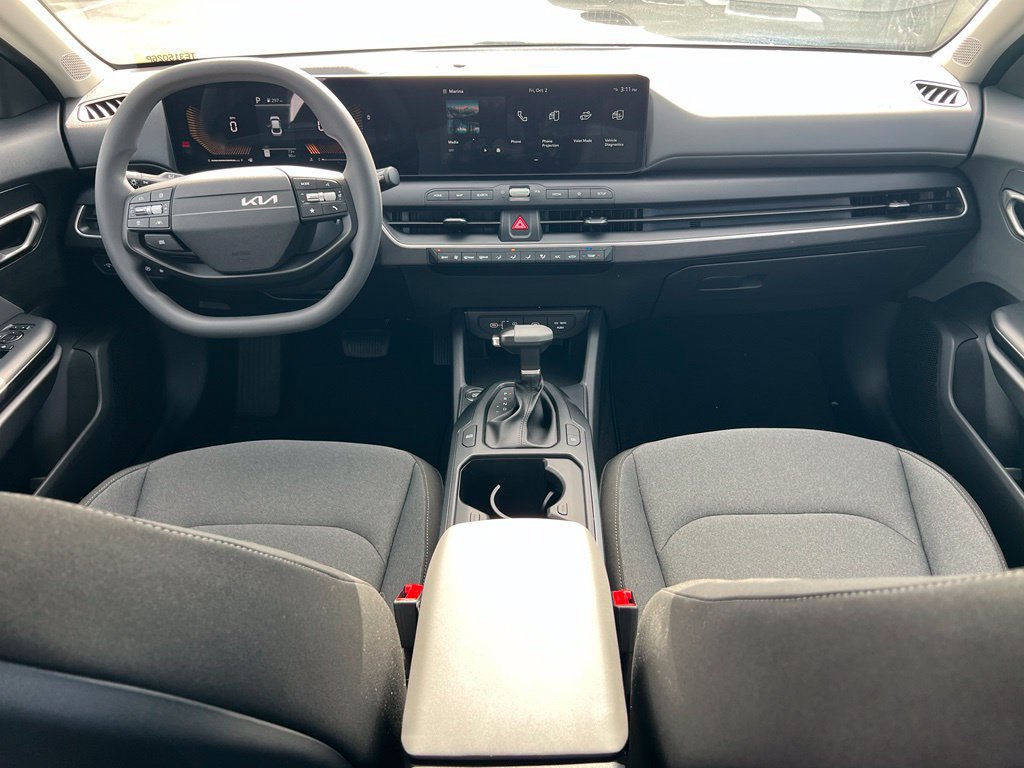Certified 2026 Kia K4 FWD image 12