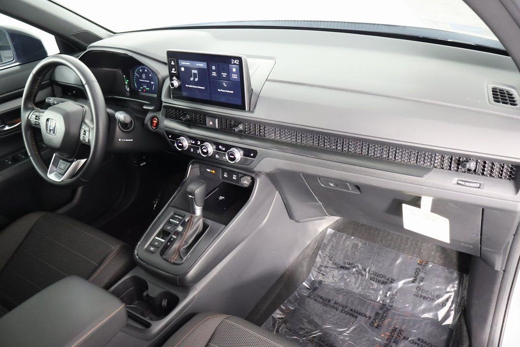 Used 2026 Honda CR-V TrailSport image 9