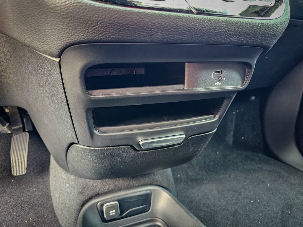 New 2026 Chrysler Pacifica Select image 25