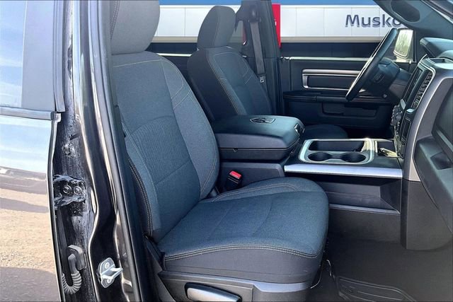 Used 2022 RAM 1500 Classic Warlock image 25