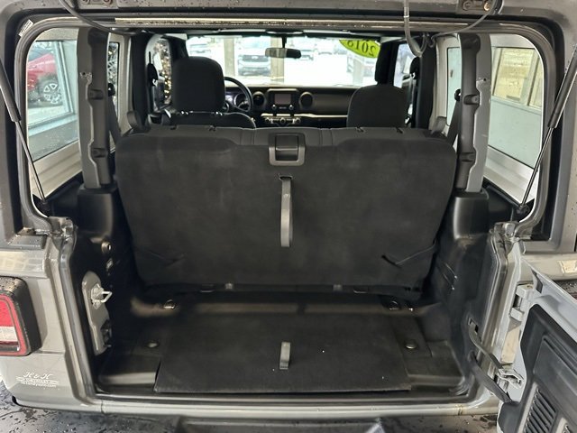 Used 2018 Jeep Wrangler Sport image 14
