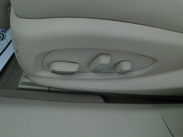 Used 2014 Cadillac XTS Luxury image 15