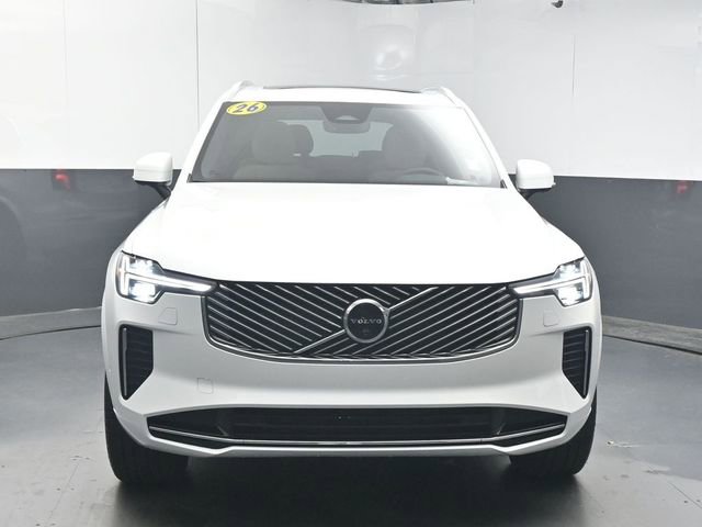 Used 2026 Volvo XC90 B6 Plus w/ Protection Package Premier AWD/4WD image 3
