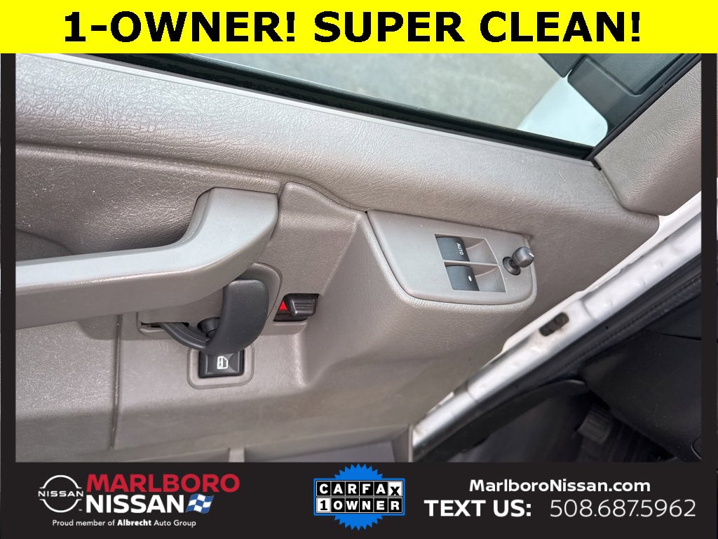 Used 2022 Chevrolet Express 3500 Work Van w/ Driver Convenience Package image 16