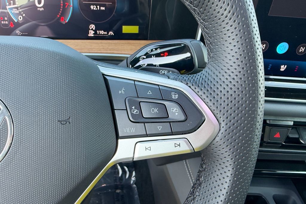 New 2026 Volkswagen Tiguan SEL R-Line image 17