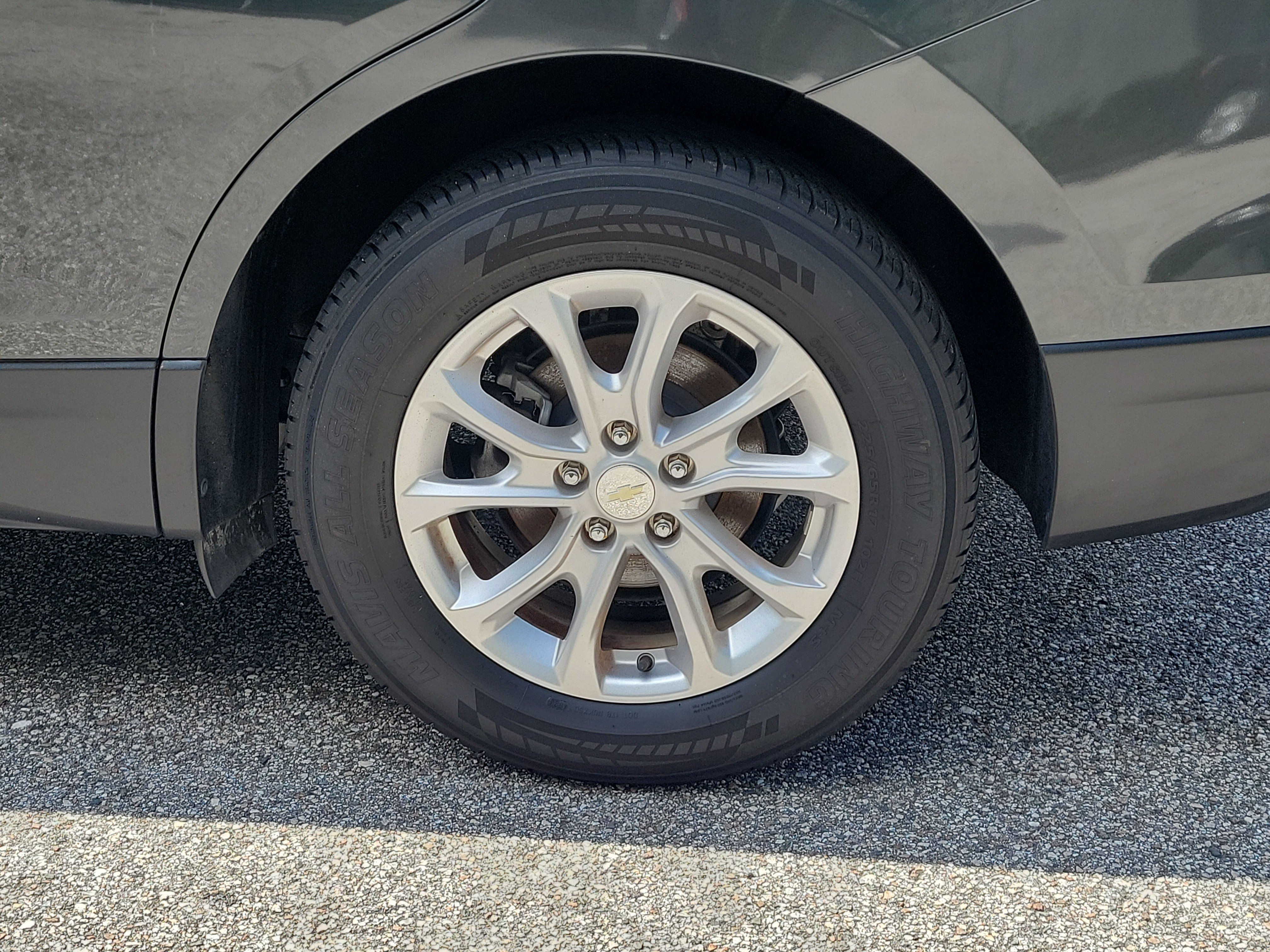 Used 2019 Chevrolet Equinox LT AWD/4WD image 10