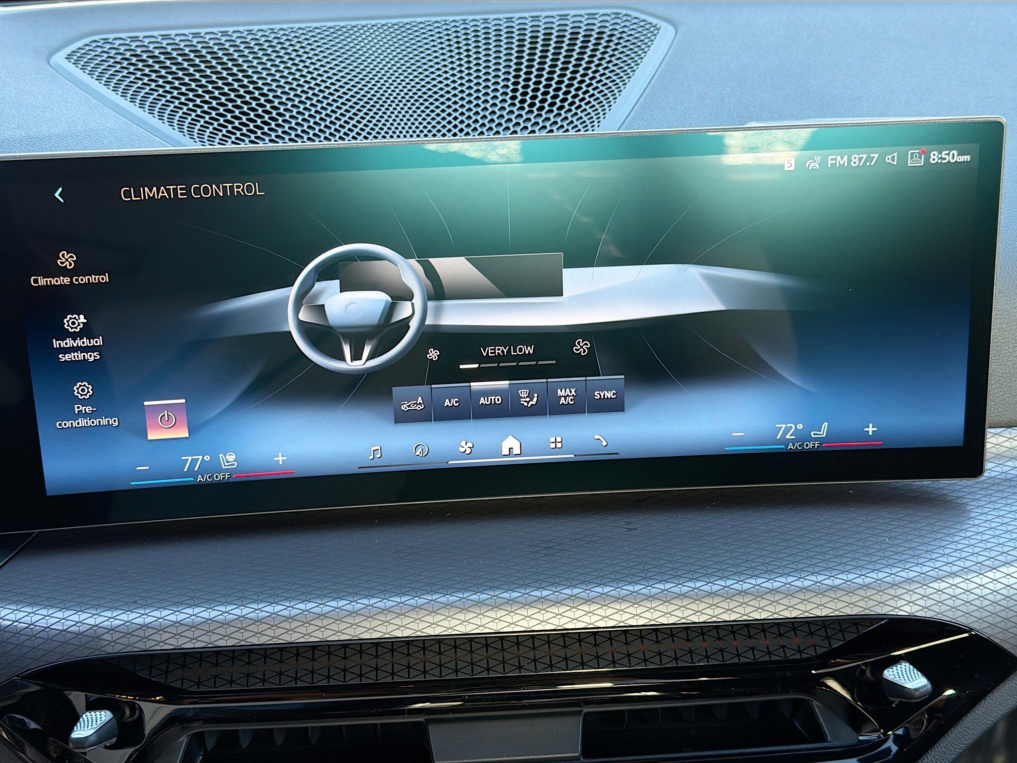 New 2026 BMW 330i xDrive Sedan w/ M Sport Package image 35