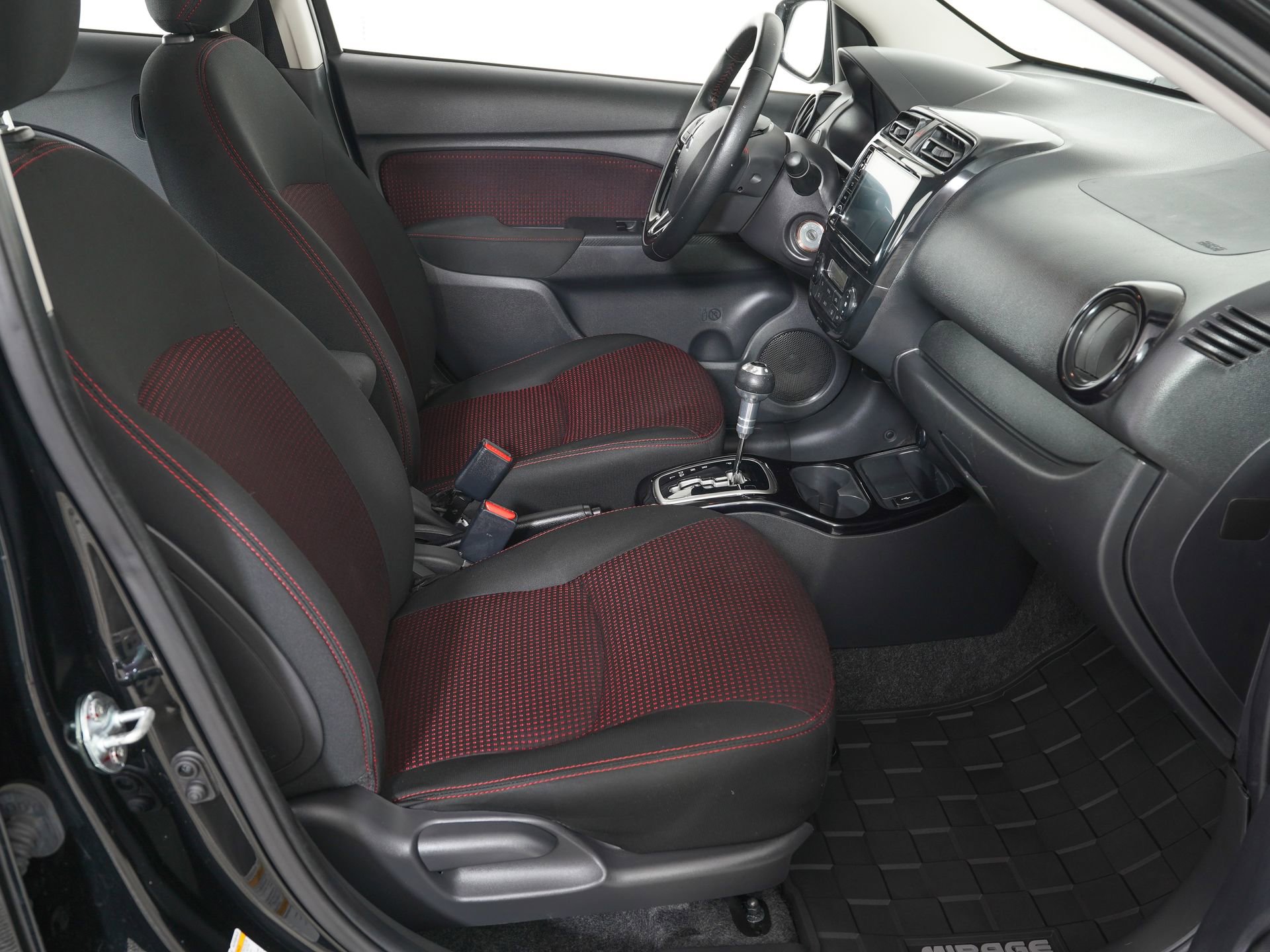 Used 2023 Mitsubishi Mirage G4 Black Edition FWD image 7