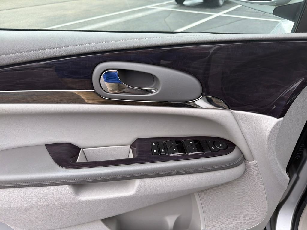 Used 2017 Buick Enclave Convenience image 15