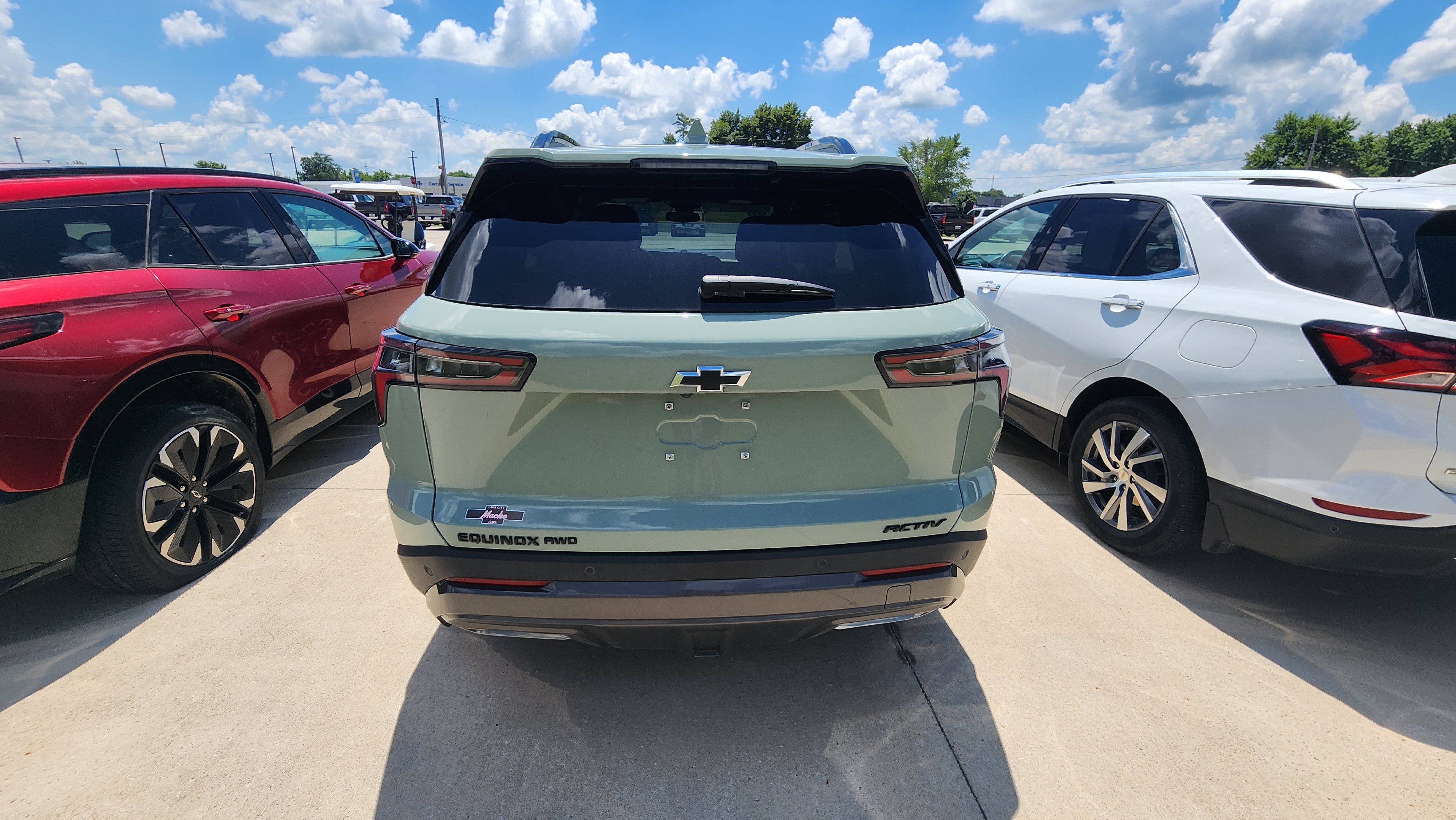 Certified 2026 Chevrolet Equinox ACTIV AWD/4WD image 6