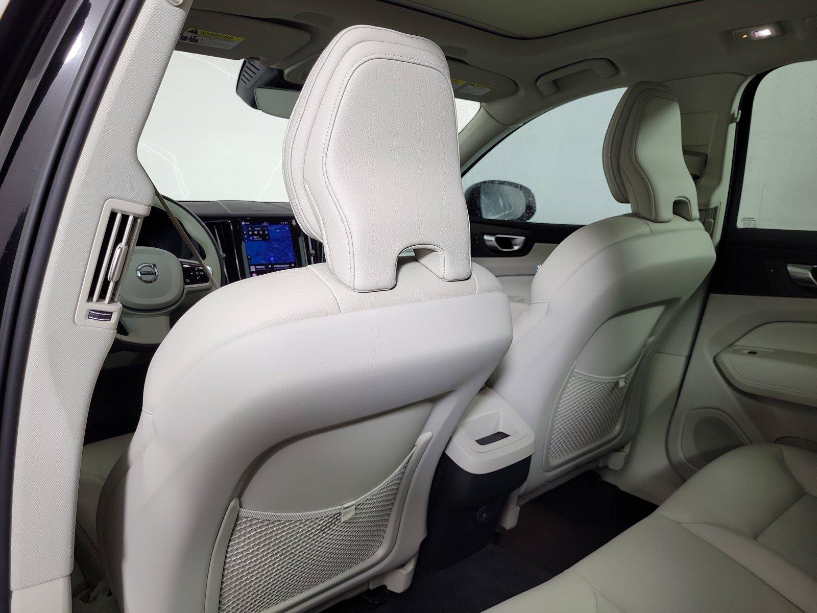 Certified 2023 Volvo XC60 B5 Plus w/ Protection Package Premier FWD image 14