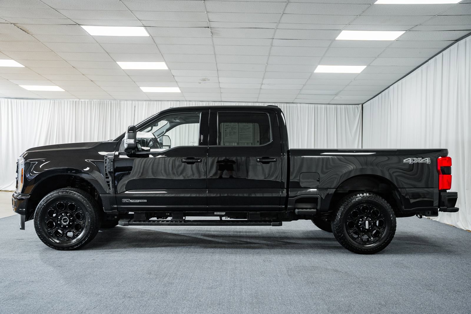 Used 2024 Ford F250 Lariat w/ Lariat Ultimate Package image 5