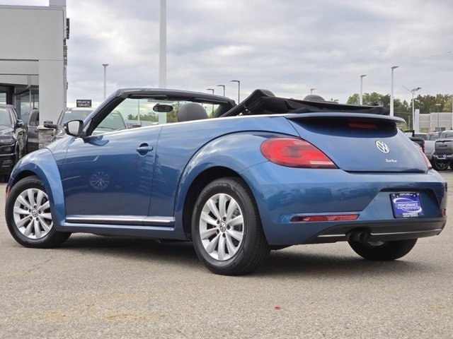 Used 2018 Volkswagen Beetle 2.0T S image 19