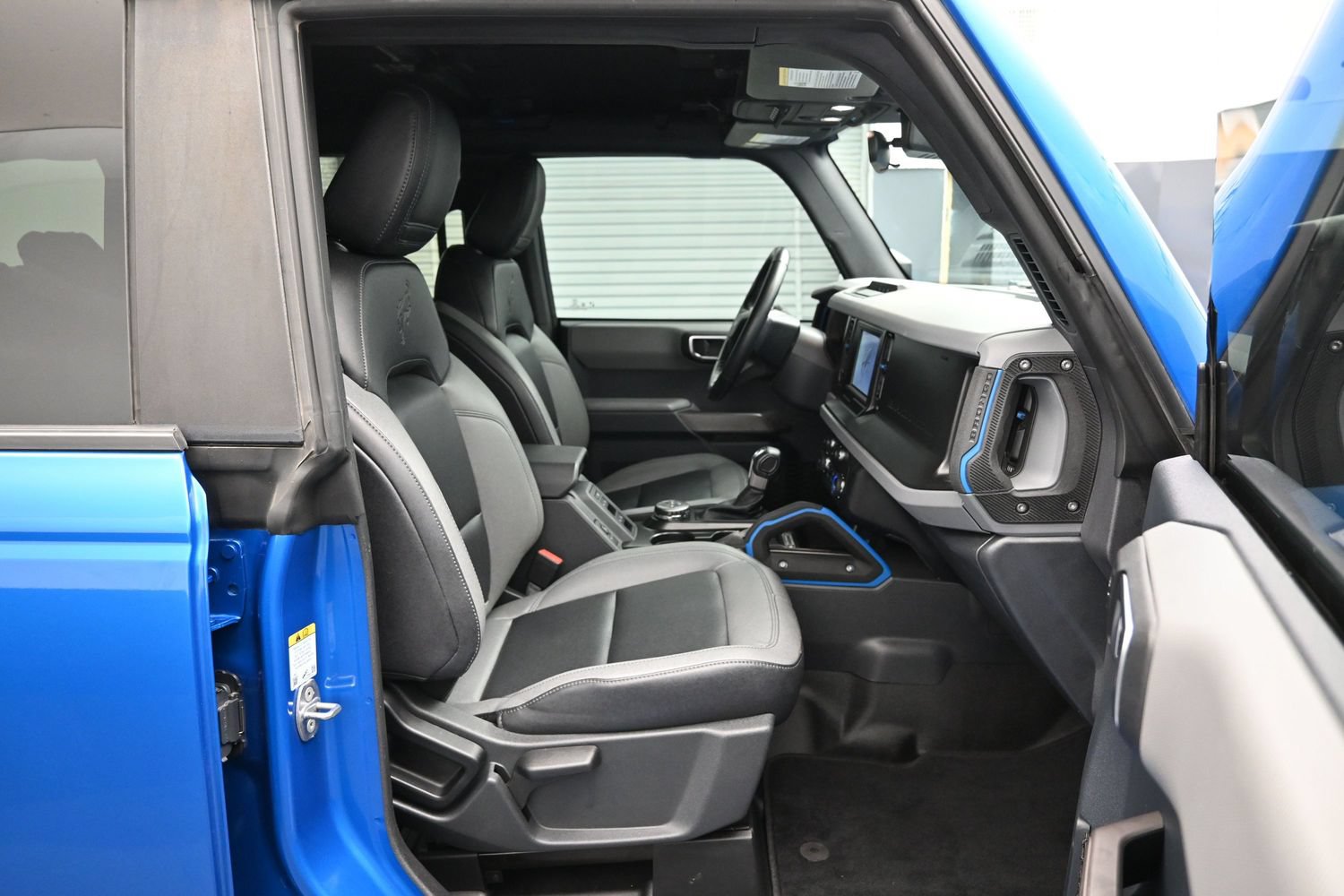 Used 2023 Ford Bronco Black Diamond AWD/4WD image 13