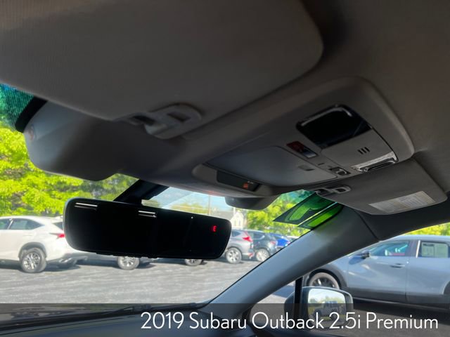Used 2019 Subaru Outback 2.5i Premium AWD/4WD image 24