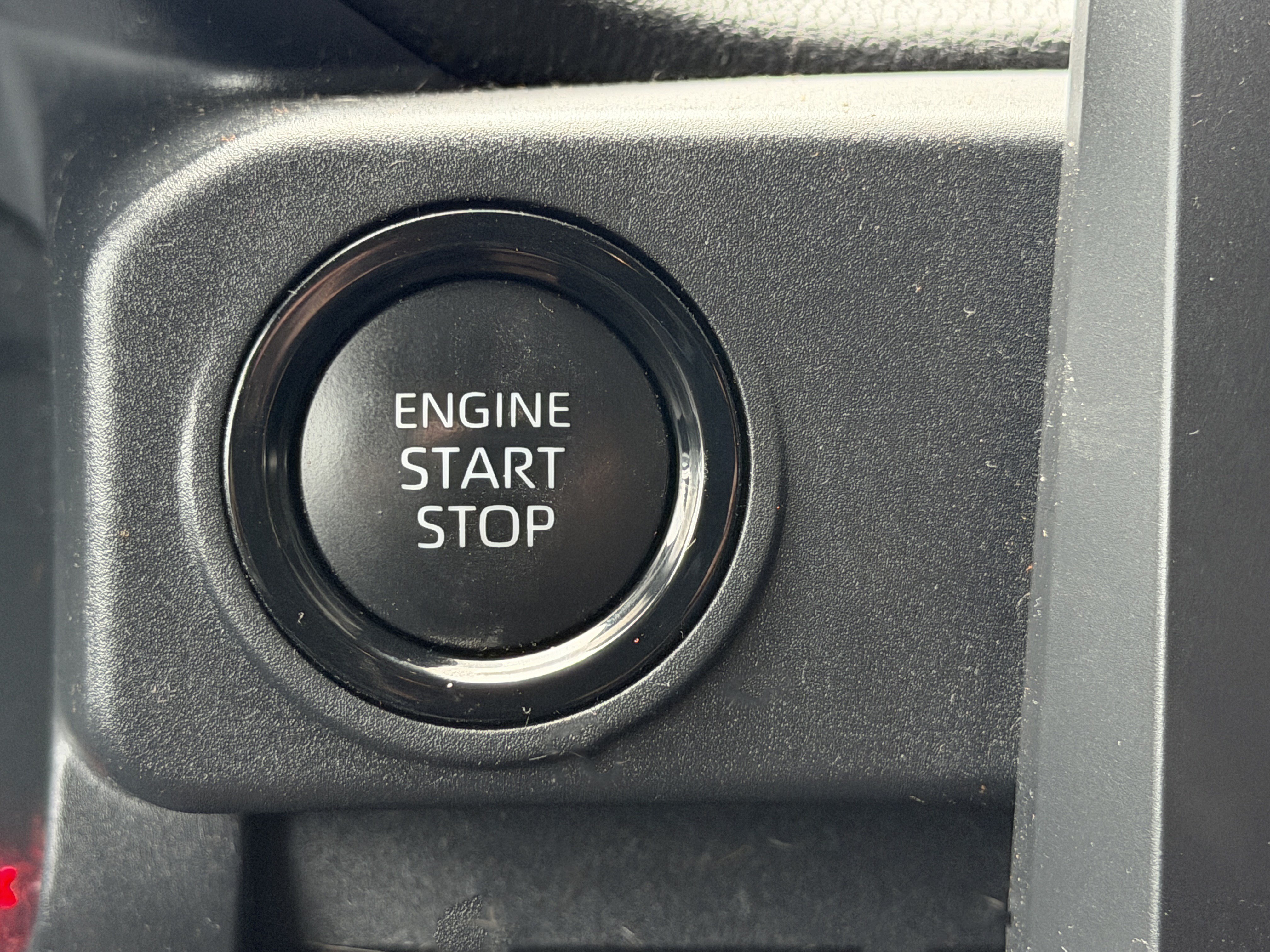 Used 2024 Toyota Tacoma SR RWD image 12