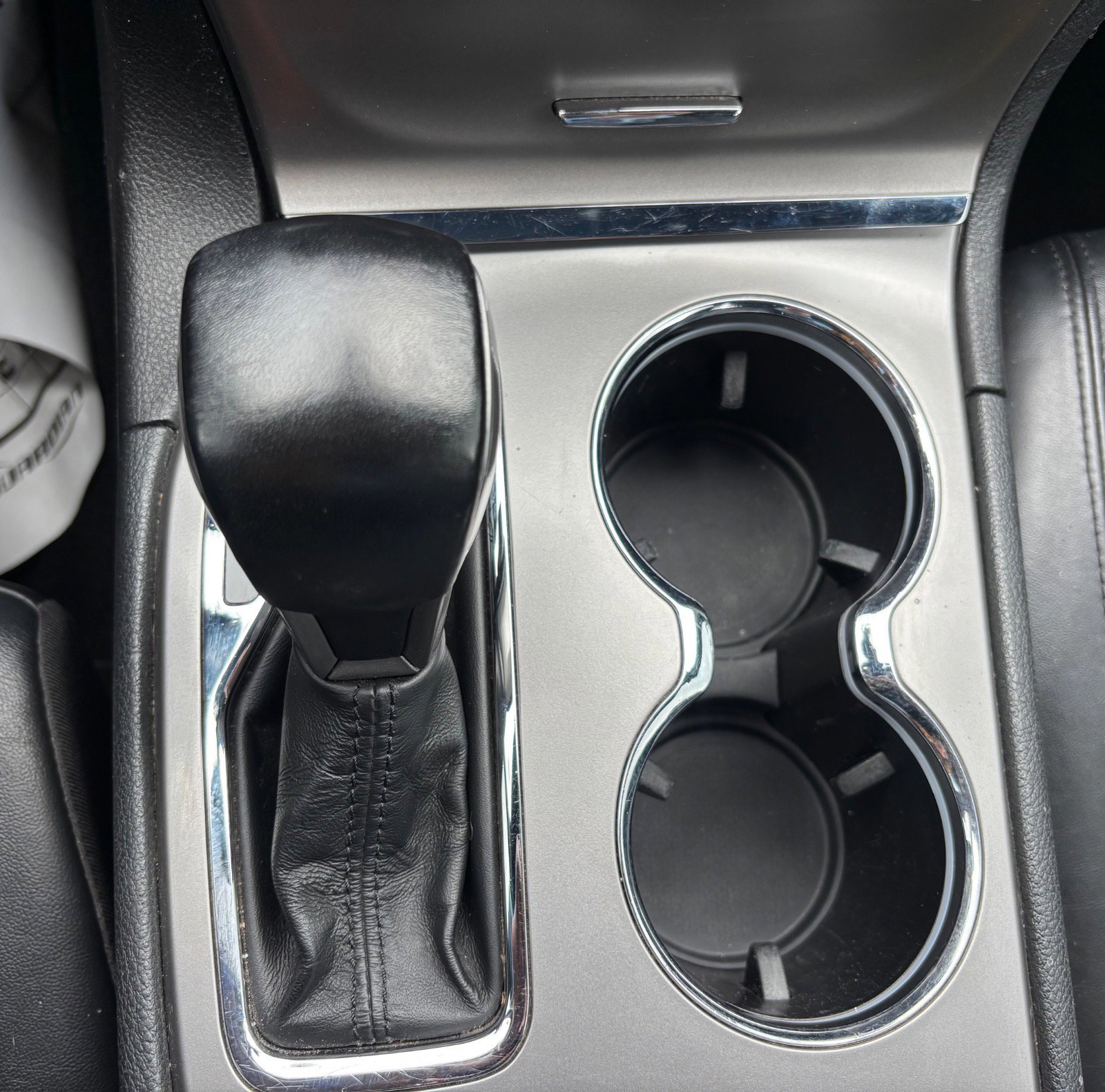 Used 2022 Jeep Grand Cherokee Limited image 42