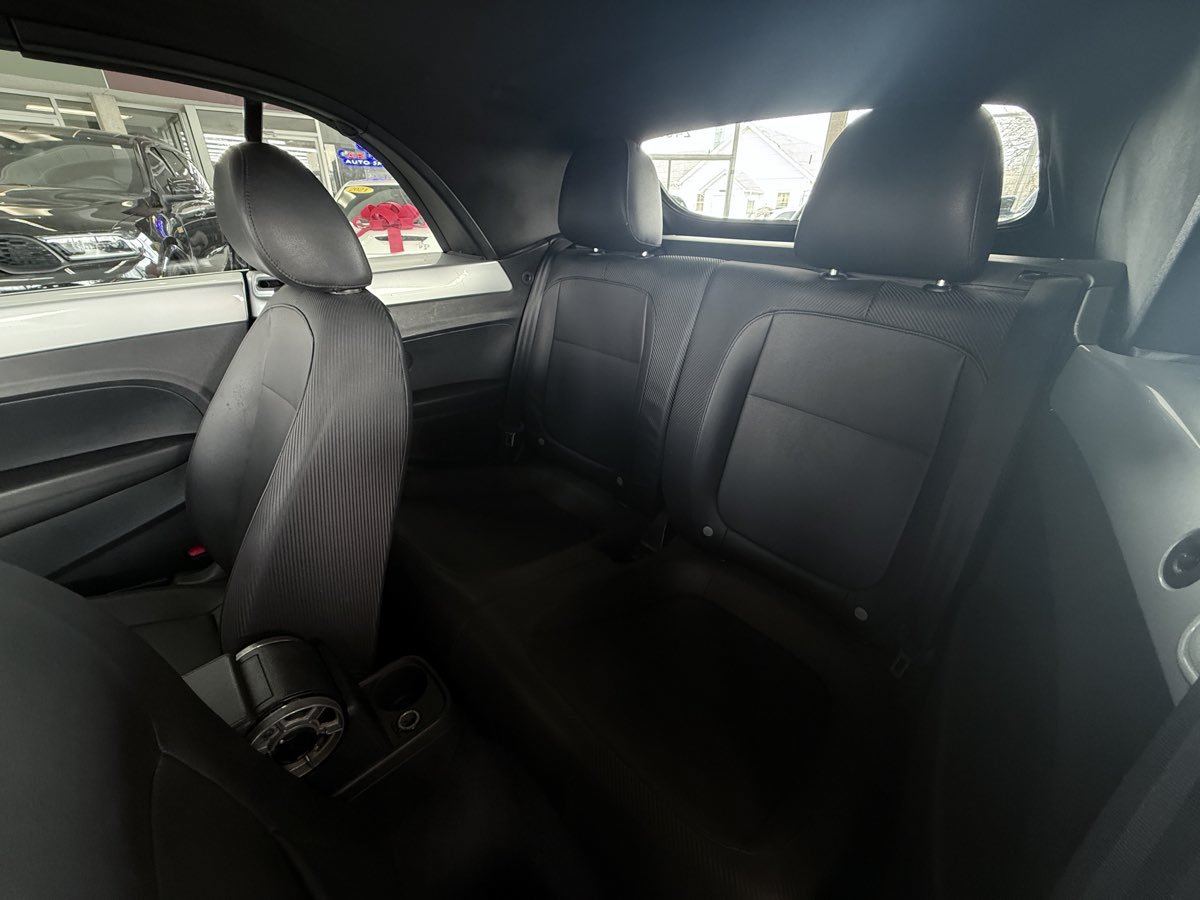 Used 2015 Volkswagen Beetle 1.8T FWD image 29