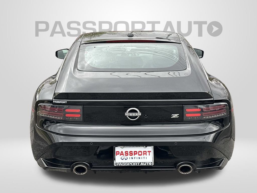 Used 2024 Nissan Z Performance w/ Floor Mat Package image 3