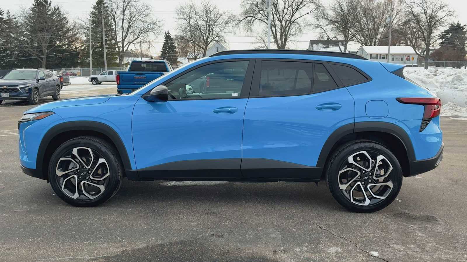 Certified 2024 Chevrolet Trax RS w/ Driver Confidence Package image 5