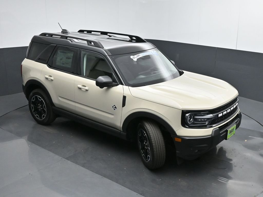 New 2025 Ford Bronco Sport Outer Banks w/ Outer Banks Tech Package+ image 41