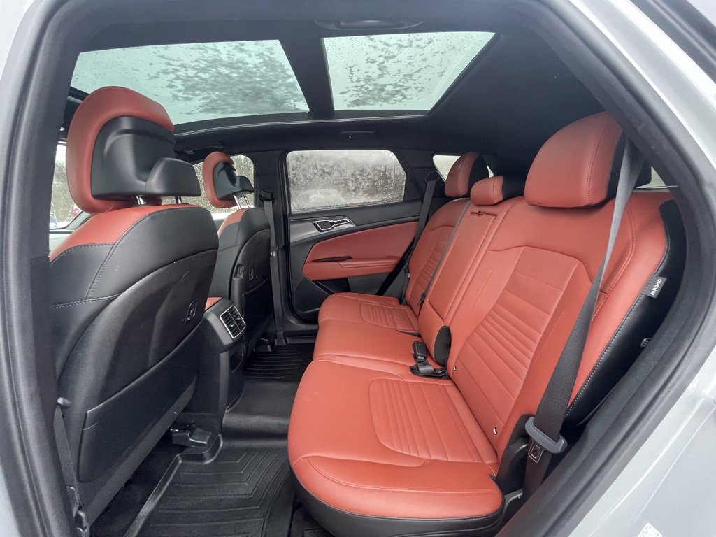Certified 2024 Kia Sportage SX image 21
